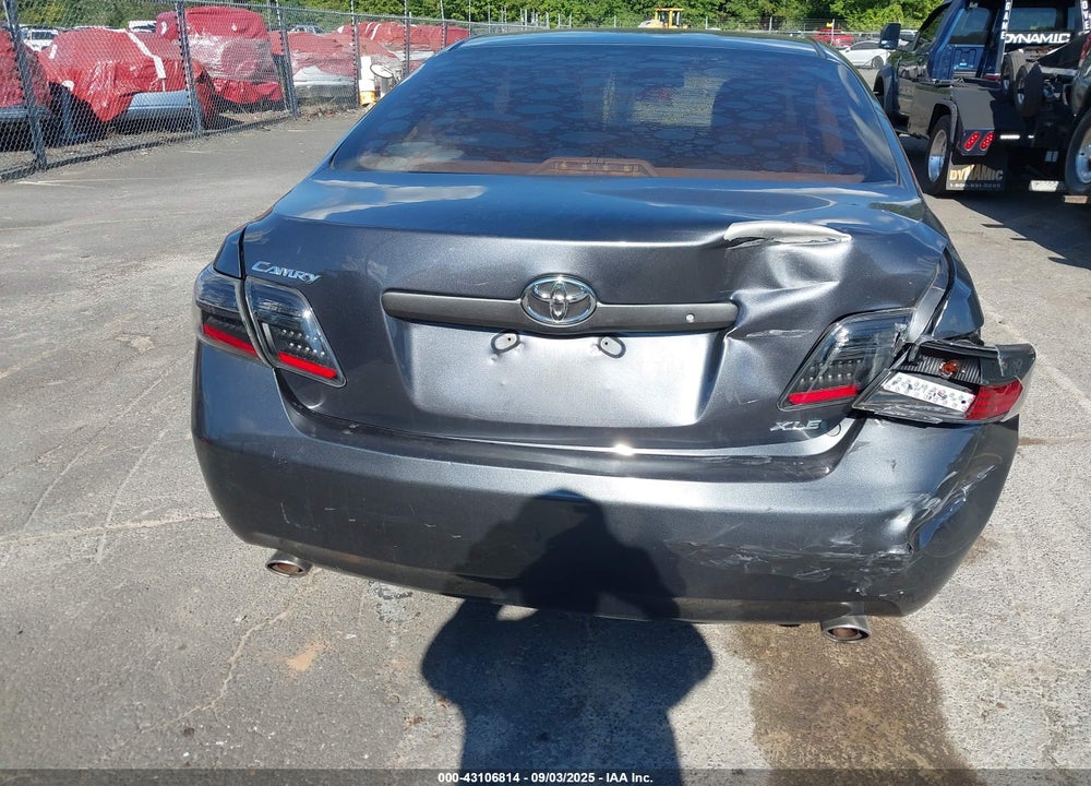 2008 TOYOTA CAMRY XLE V6 VIN: 4T1BK46K98U069644