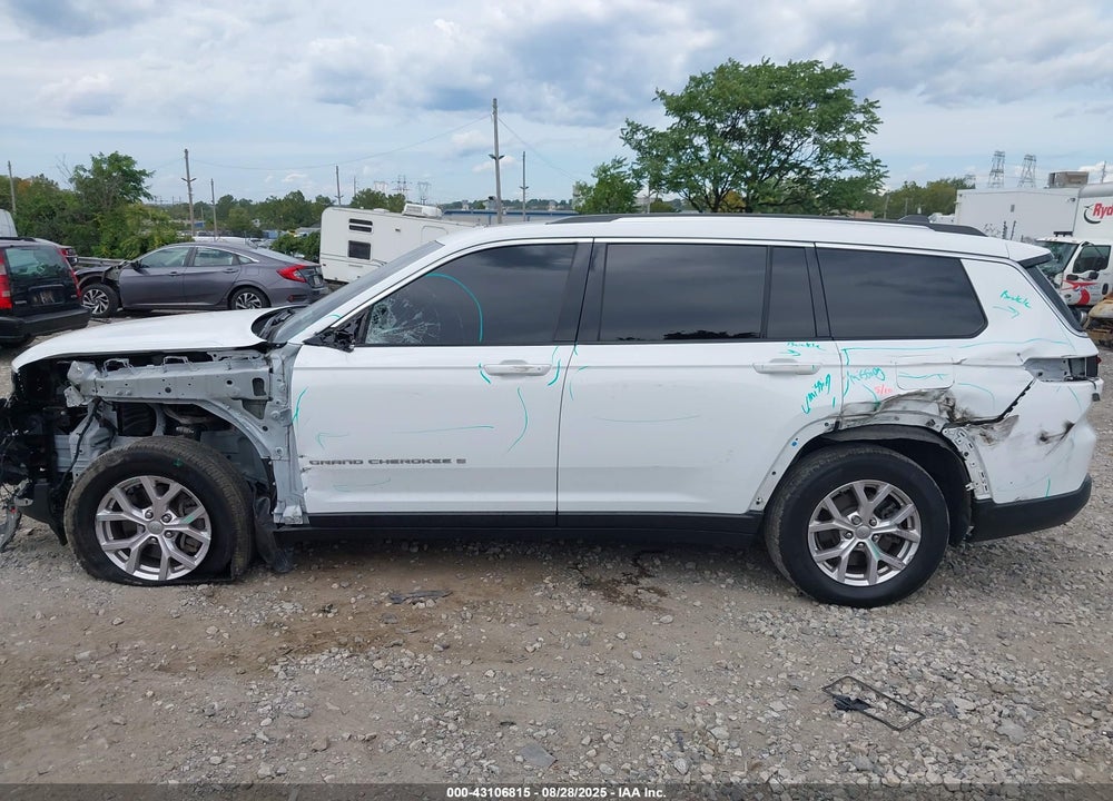 2021 JEEP GRAND CHEROKEE L LIMITED 4X4 VIN: 1C4RJKBG2M8139533