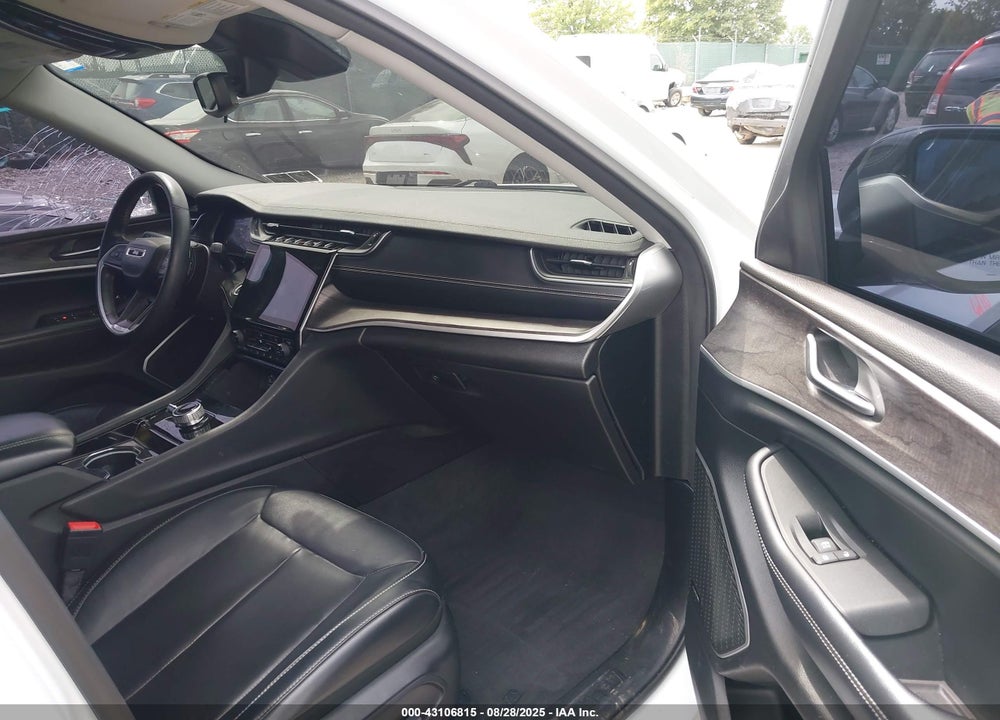 2021 JEEP GRAND CHEROKEE L LIMITED 4X4 VIN: 1C4RJKBG2M8139533