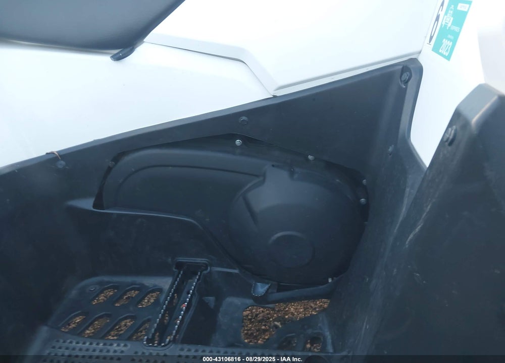2020 SUZUKI LT-A750 XP VIN: 5SADW11E2L7100924