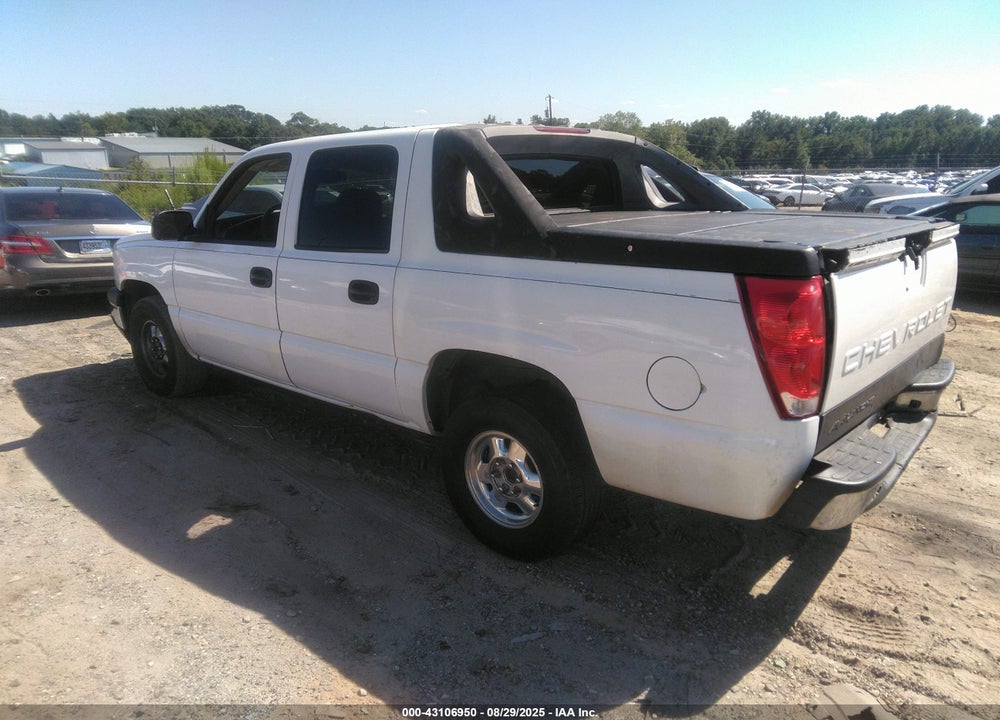2005 CHEVROLET AVALANCHE 1500 LS VIN: 3GNEC12Z75G156657