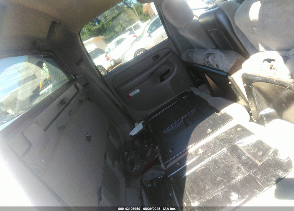 2005 CHEVROLET AVALANCHE 1500 LS VIN: 3GNEC12Z75G156657