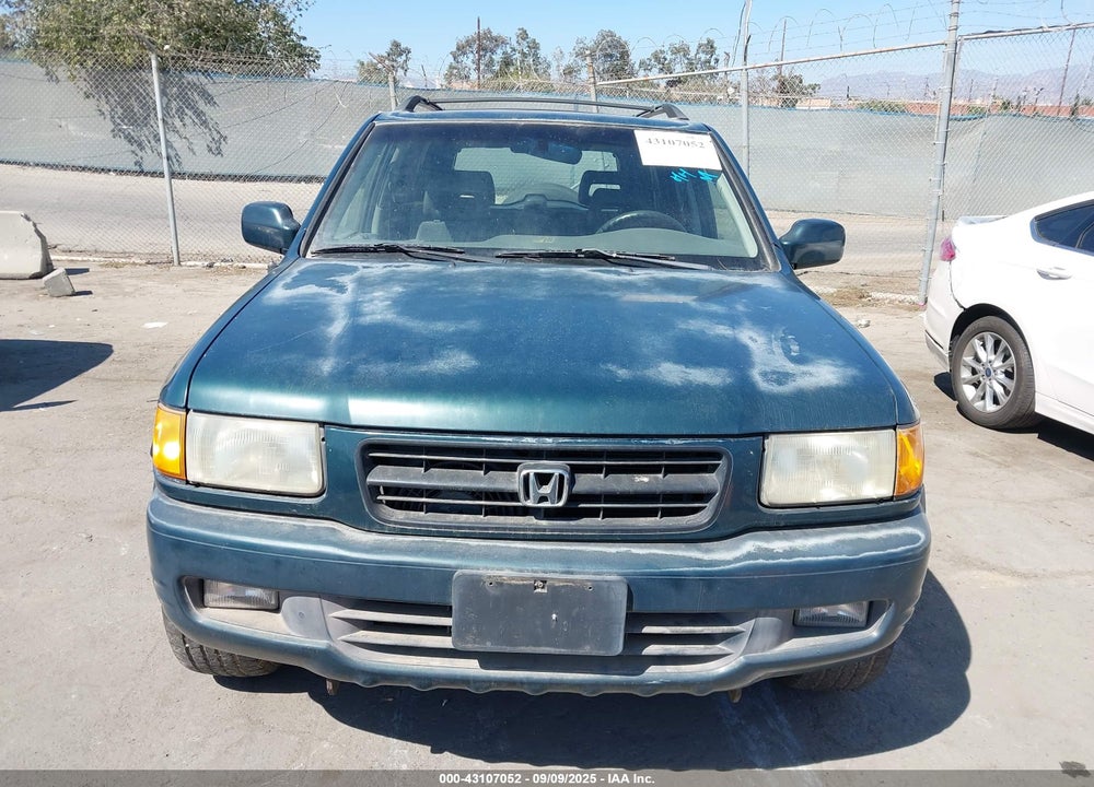 1999 HONDA PASSPORT EX/LX VIN: 4S6CK58W7X4402777