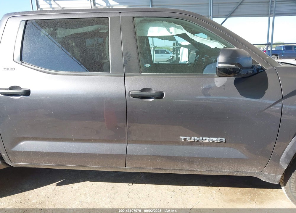 2024 TOYOTA TUNDRA SR5 4WD VIN: 5TFLA5DB8RX139381