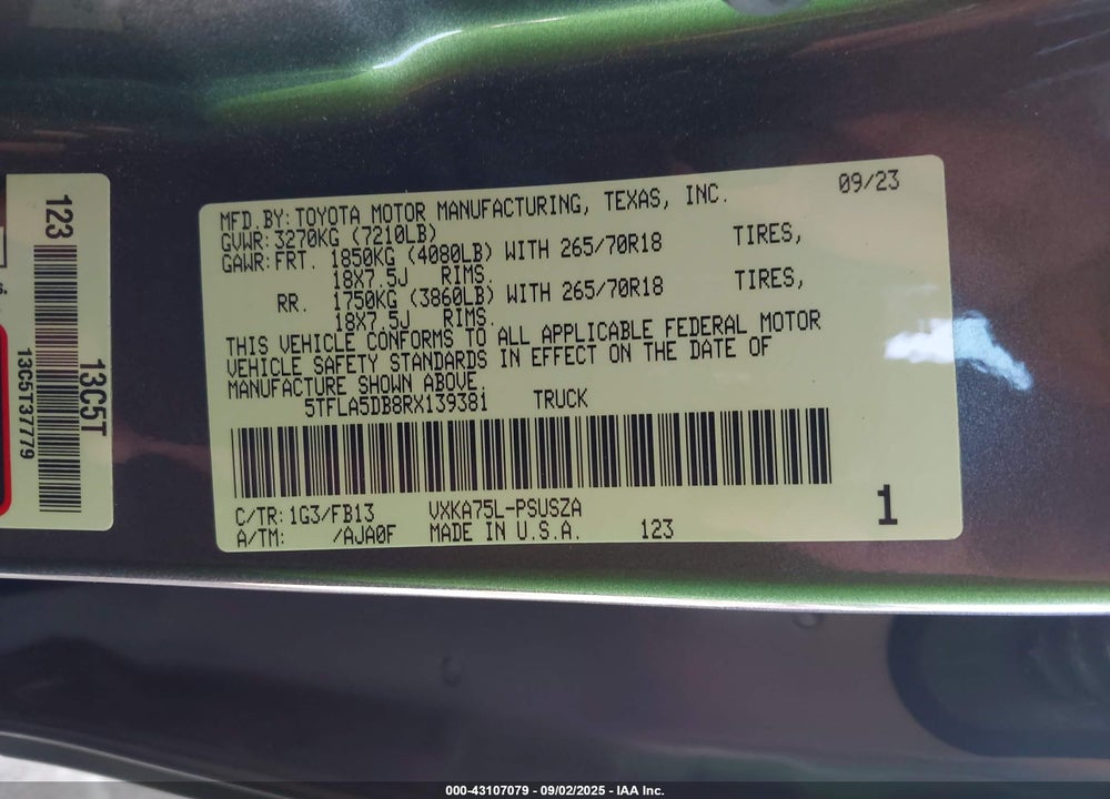 2024 TOYOTA TUNDRA SR5 4WD VIN: 5TFLA5DB8RX139381