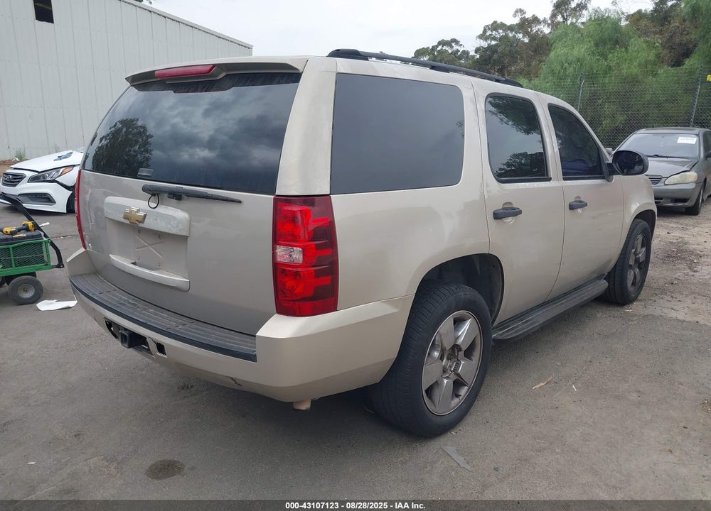 2007 CHEVROLET TAHOE VIN: 1GNFC13J27R121864