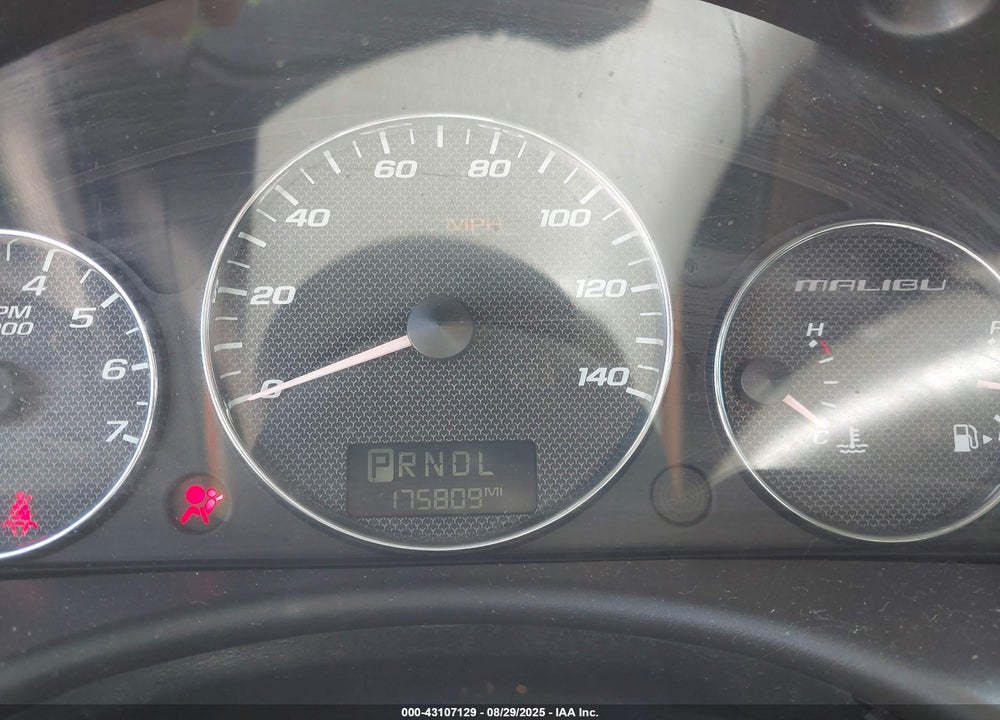 2008 CHEVROLET MALIBU CLASSIC LS VIN: 1G1ZS58F38F142514