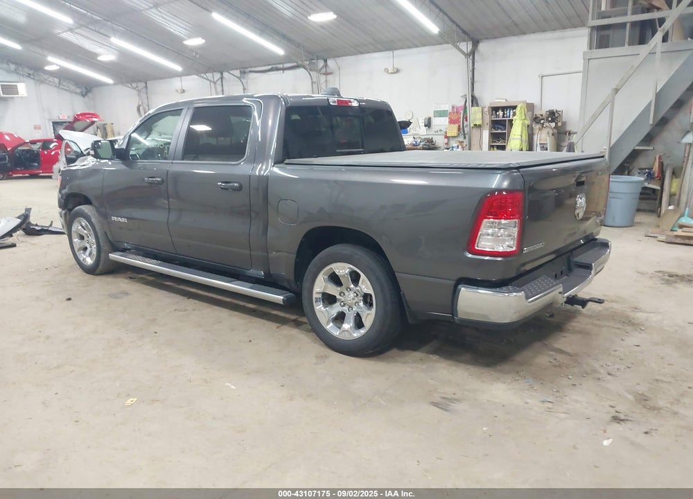 2022 RAM 1500 BIG HORN 4X4 5'7 BOX VIN: 1C6RRFFG2NN410725