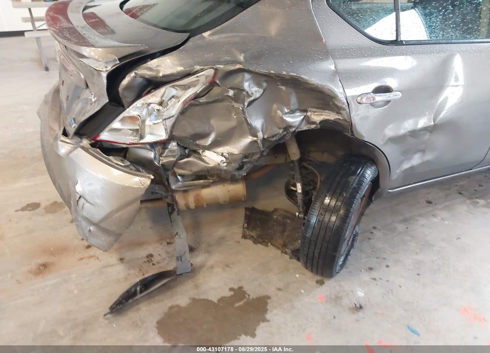 2016 NISSAN VERSA VIN: 3N1CN7APXGL813770