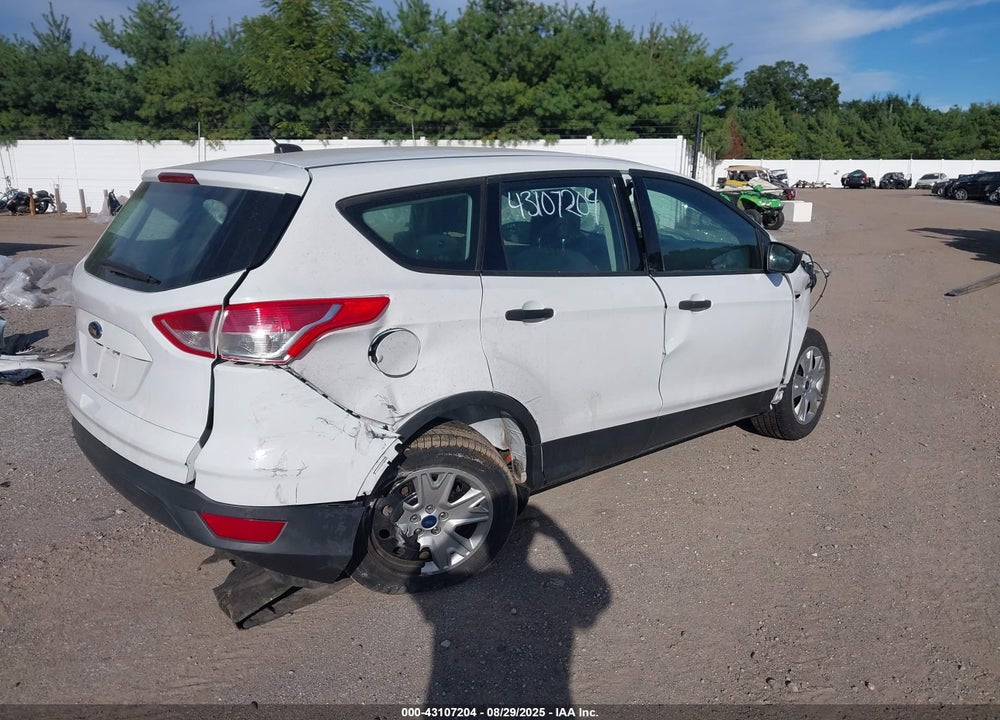 2015 FORD ESCAPE S VIN: 1FMCU0F75FUA06959