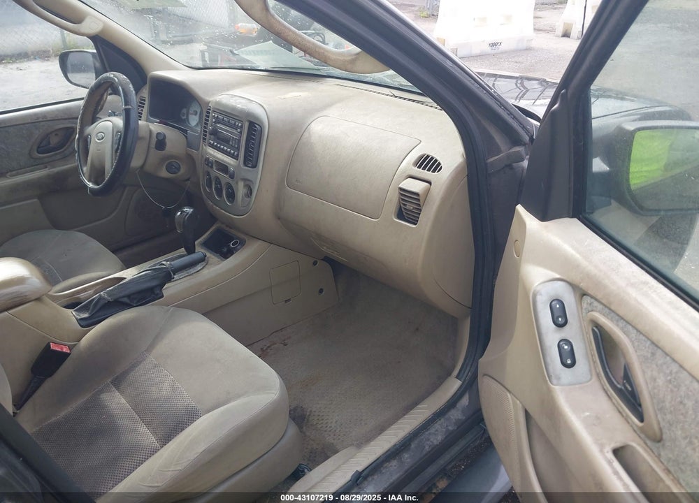 2007 FORD ESCAPE VIN: 1FMYU03ZX7KB25972