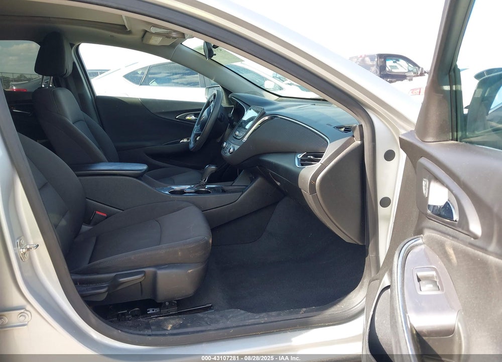 2019 CHEVROLET MALIBU LT VIN: 1G1ZD5ST7KF146646