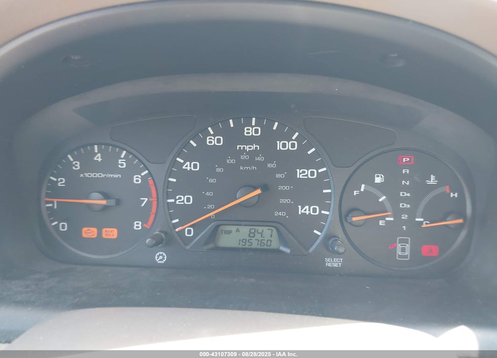 1998 HONDA ACCORD LX VIN: 1HGCG5640WA190404