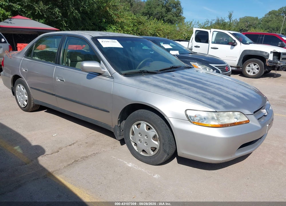 1998 HONDA ACCORD LX VIN: 1HGCG5640WA190404