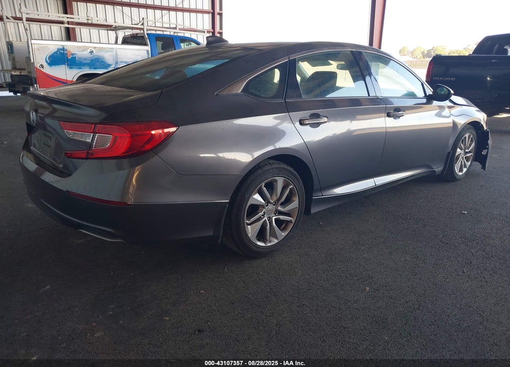 2018 HONDA ACCORD VIN: 1HGCV1F12JA117807