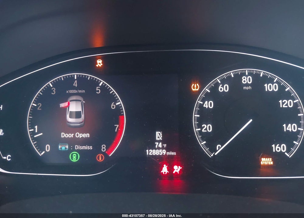 2018 HONDA ACCORD VIN: 1HGCV1F12JA117807