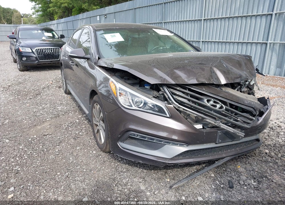 2015 HYUNDAI SONATA SPORT VIN: 5NPE34AF9FH164771