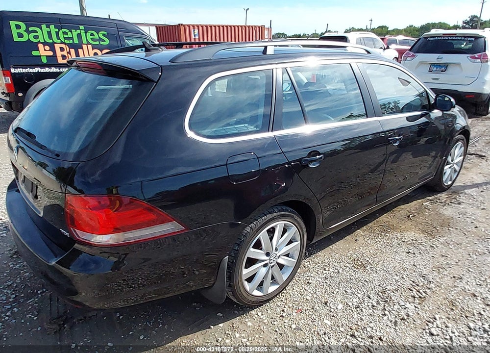 2011 VOLKSWAGEN JETTA VIN: 3VWML7AJ8BM637093