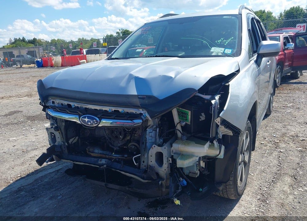 2018 SUBARU FORESTER VIN: JF2SJAJC2JH449477