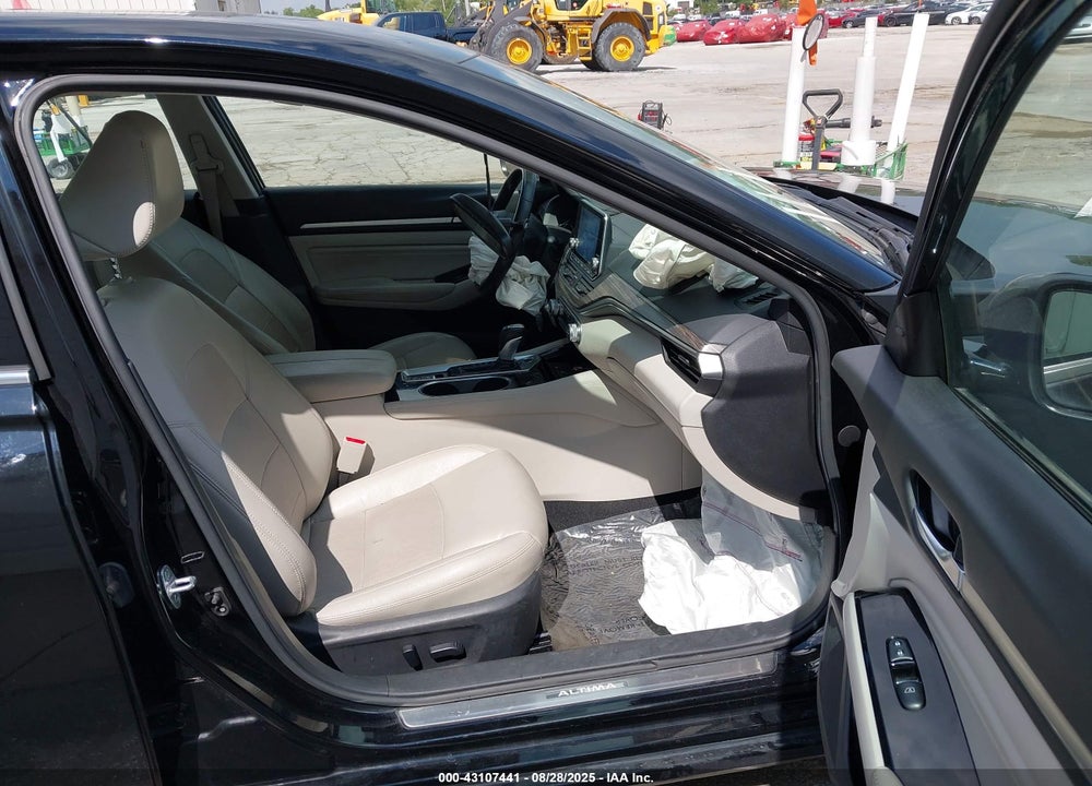 2021 NISSAN ALTIMA PLATINUM INTELLIGENT AWD VIN: 1N4BL4FW6MN310736