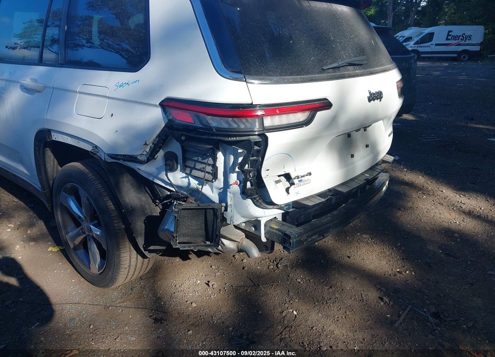 2021 JEEP GRAND CHEROKEE L VIN: 1C4RJKBG4M8182870