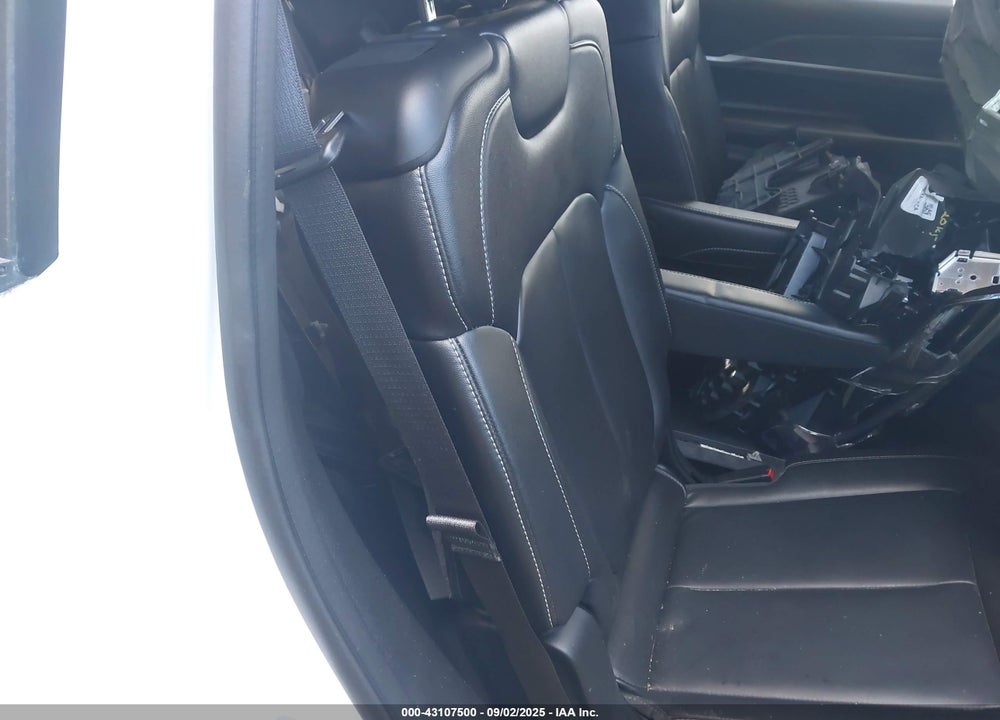 2021 JEEP GRAND CHEROKEE L VIN: 1C4RJKBG4M8182870