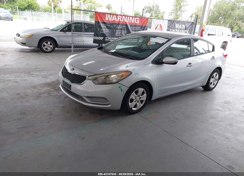 2015 KIA FORTE VIN: KNAFK4A60F5348839