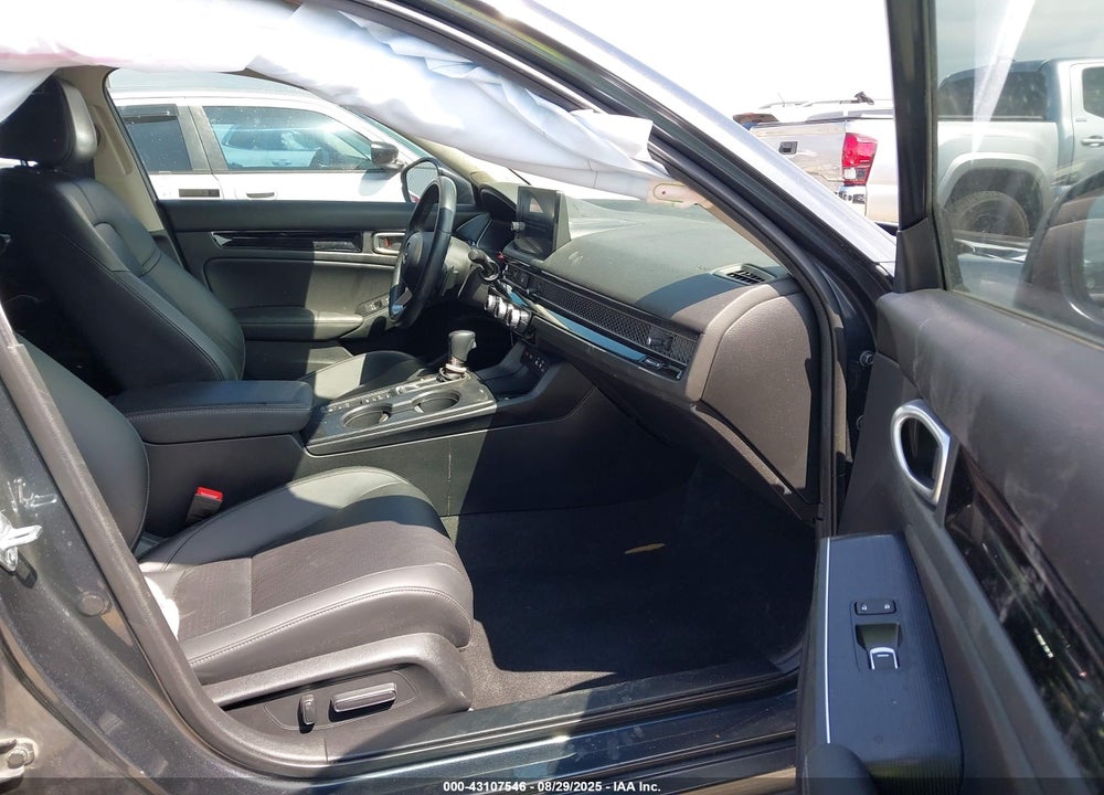 2024 HONDA CIVIC VIN: 2HGFE1F98RH300273