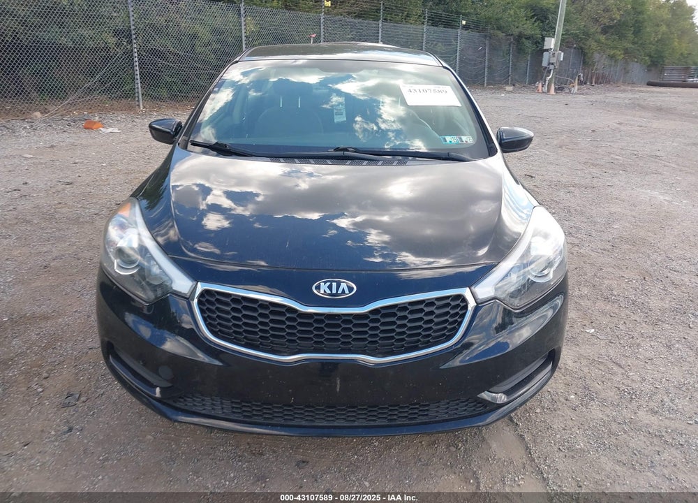 2015 KIA FORTE VIN: KNAFK4A68F5418622