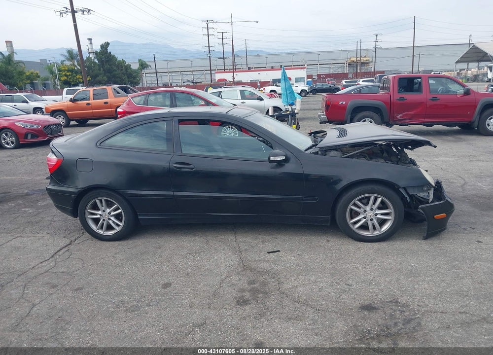 2002 MERCEDES-BENZ C 230 VIN: WDBRN47J32A323310