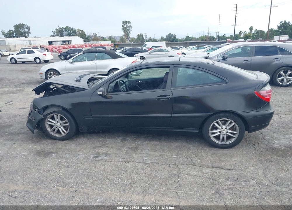 2002 MERCEDES-BENZ C 230 VIN: WDBRN47J32A323310