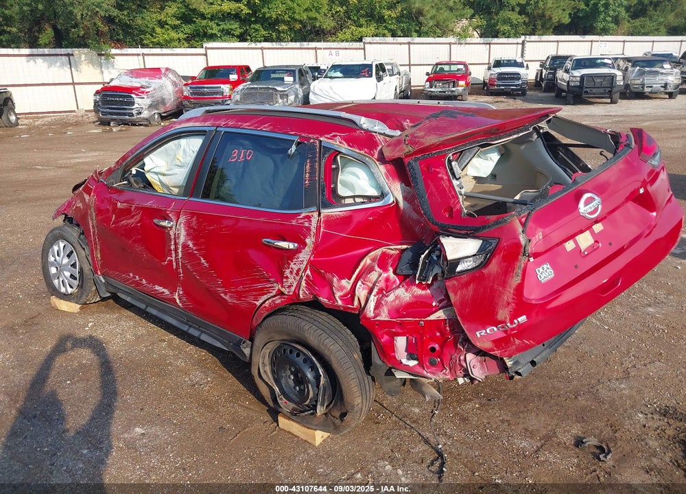 2017 NISSAN ROGUE VIN: JN8AT2MT5HW134463
