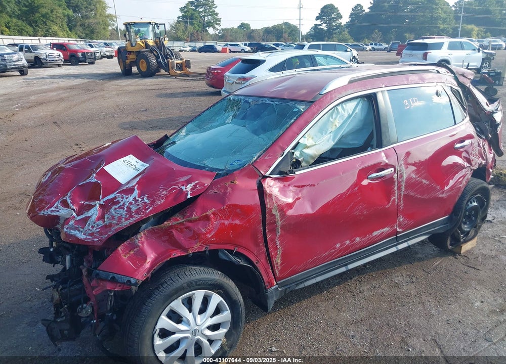 2017 NISSAN ROGUE VIN: JN8AT2MT5HW134463