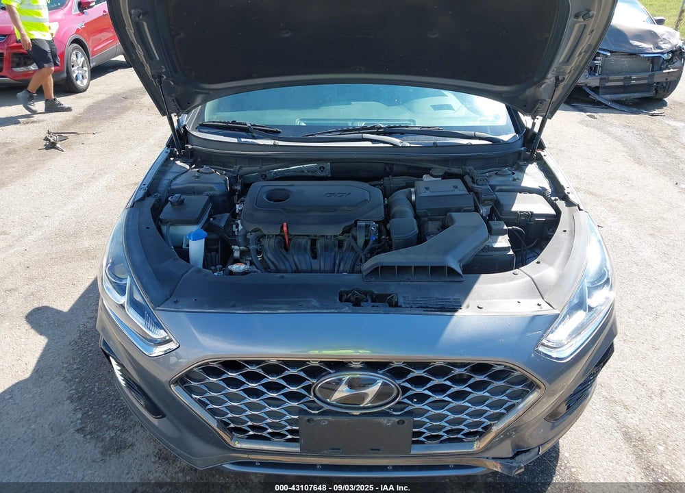 2019 HYUNDAI SONATA VIN: 5NPE34AF9KH778570