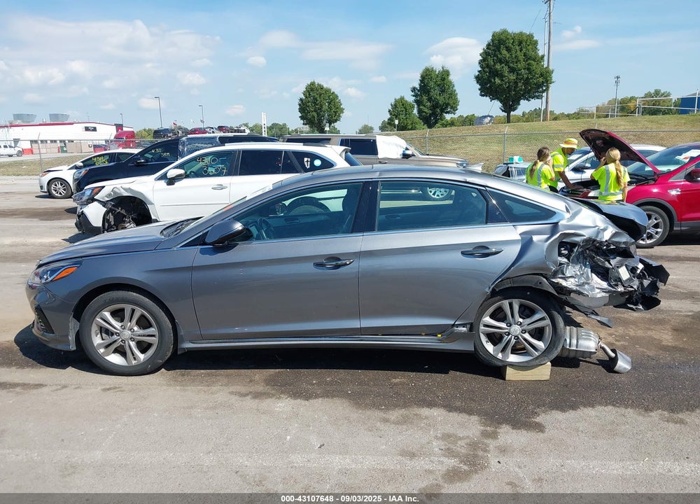 2019 HYUNDAI SONATA VIN: 5NPE34AF9KH778570