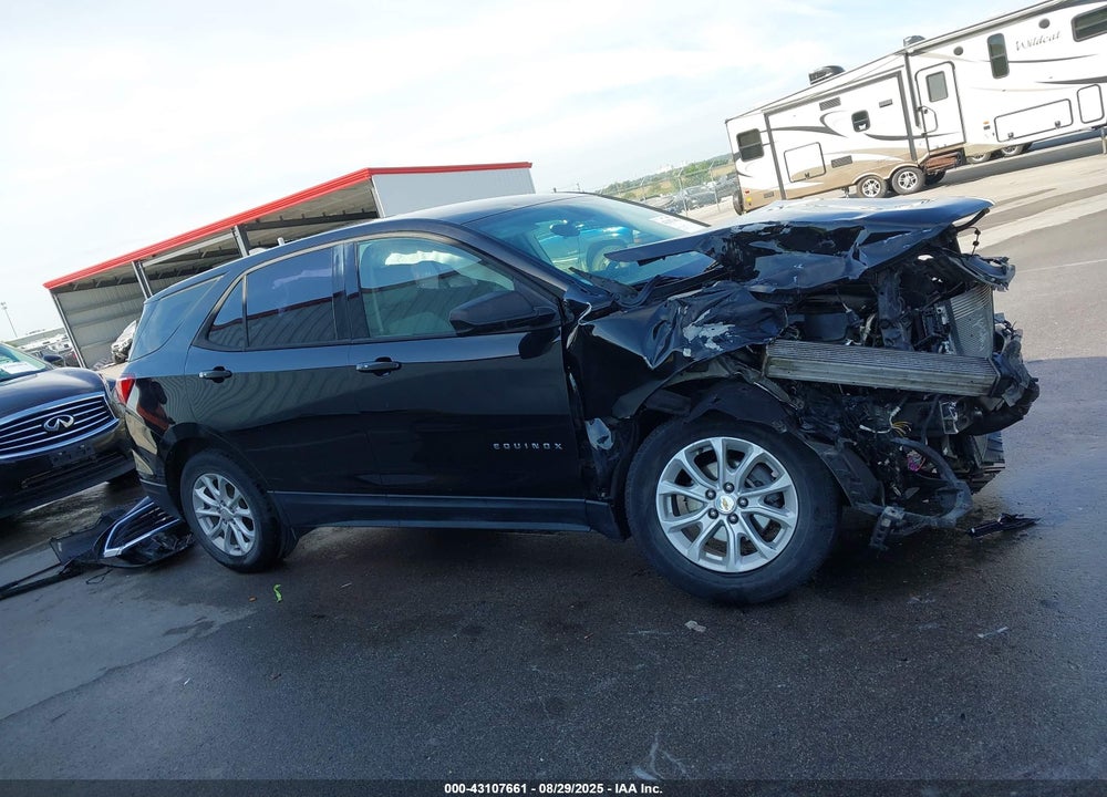 2018 CHEVROLET EQUINOX VIN: 2GNAXHEV8J6320590