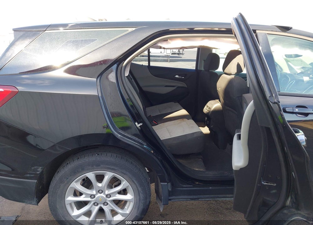 2018 CHEVROLET EQUINOX VIN: 2GNAXHEV8J6320590