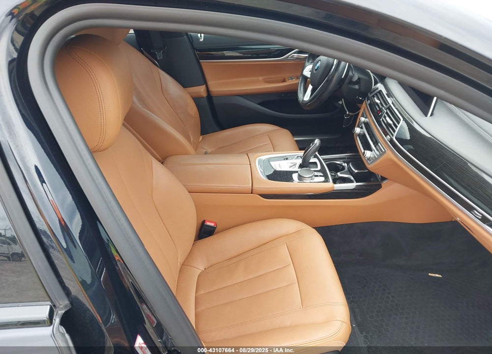 2019 BMW 7 SERIES VIN: WBA7E2C53KB217064