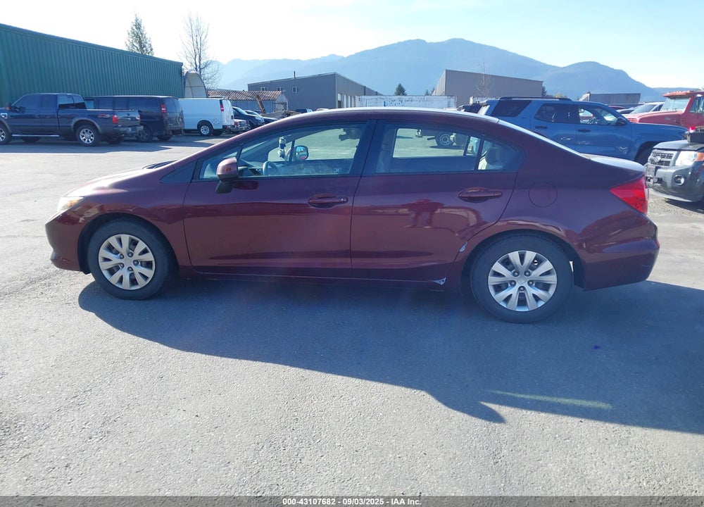 2012 HONDA CIVIC VIN: 19XFB2F56CE368925