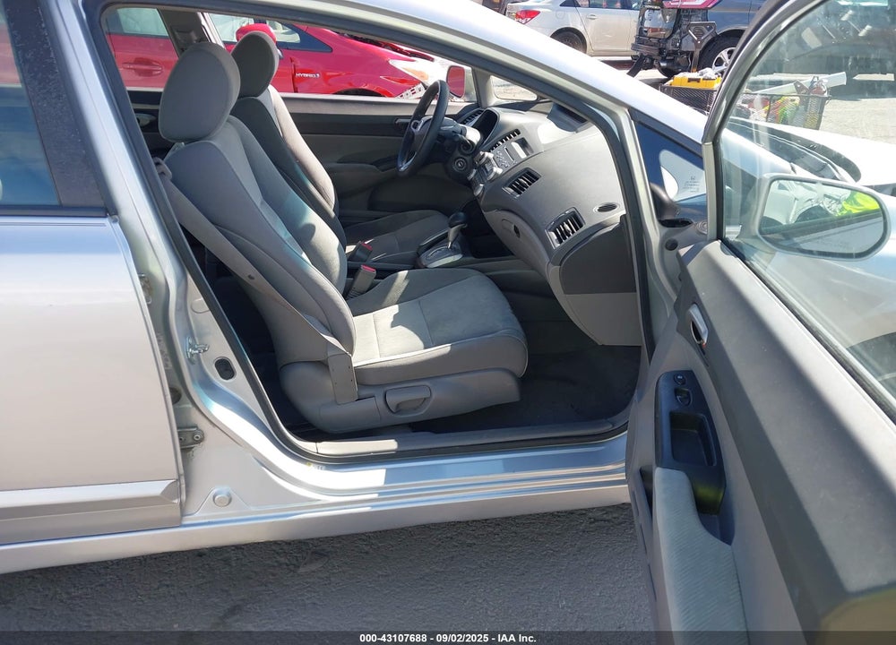 2009 HONDA CIVIC LX VIN: 1HGFA16529L014950