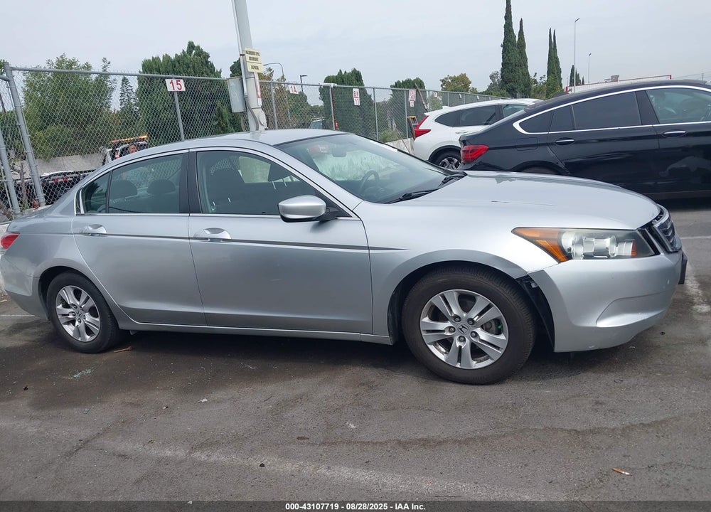 2008 HONDA ACCORD 2.4 LX-P VIN: JHMCP26488C056968