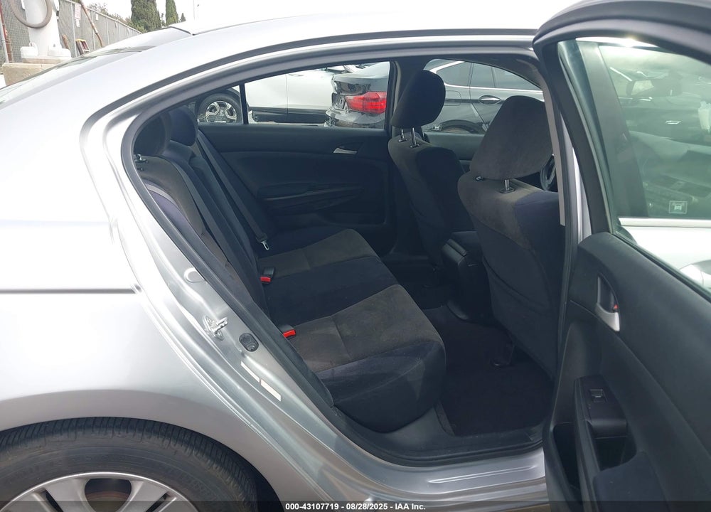 2008 HONDA ACCORD 2.4 LX-P VIN: JHMCP26488C056968
