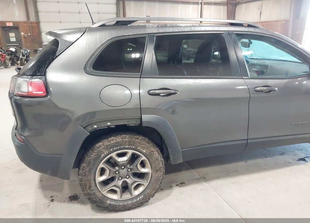 2019 JEEP CHEROKEE VIN: 1C4PJMBX2KD227389