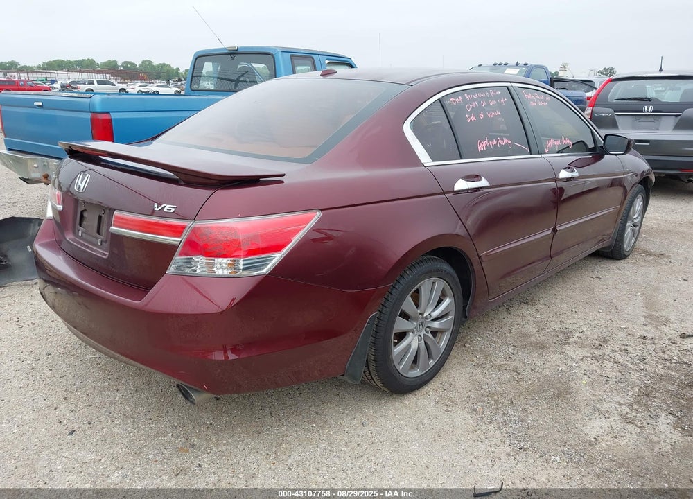 2012 HONDA ACCORD VIN: 1HGCP3F8XCA019310