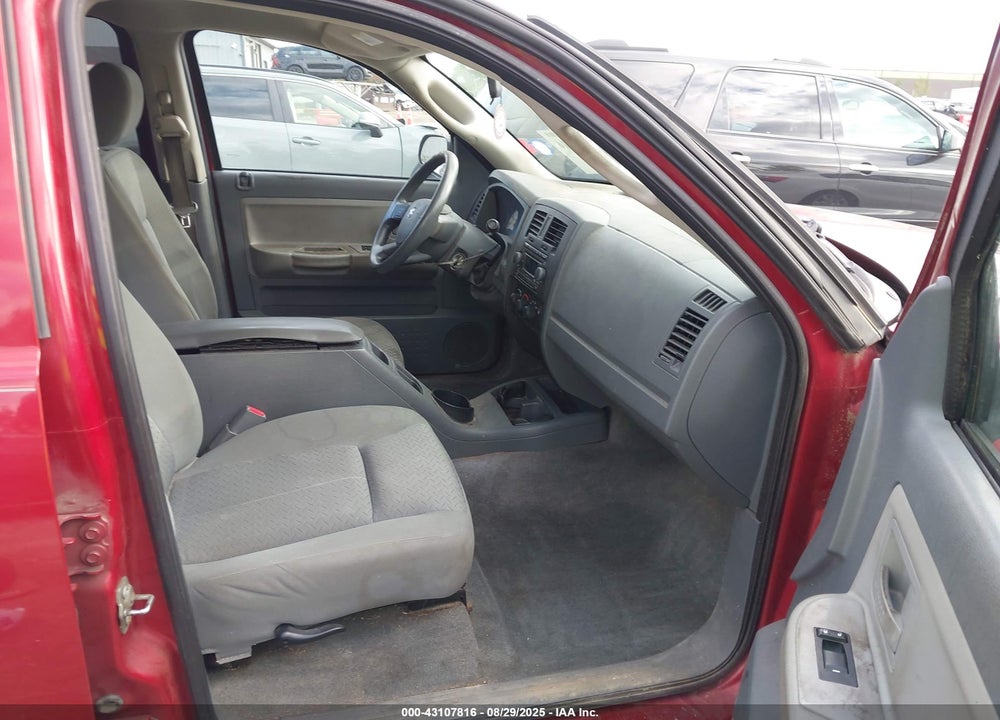2007 DODGE DAKOTA ST VIN: 1D7HW28P07S268095