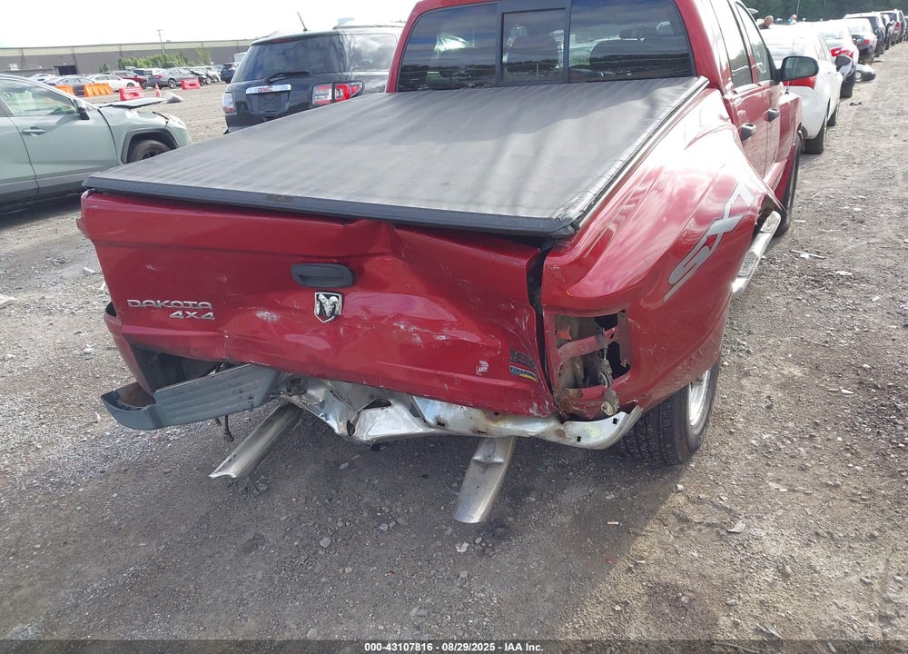 2007 DODGE DAKOTA ST VIN: 1D7HW28P07S268095