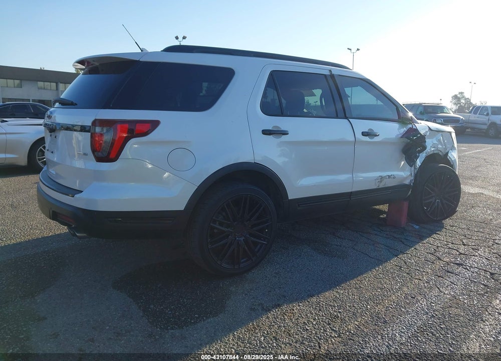 2018 FORD EXPLORER VIN: 1FM5K8GT5JGC72711