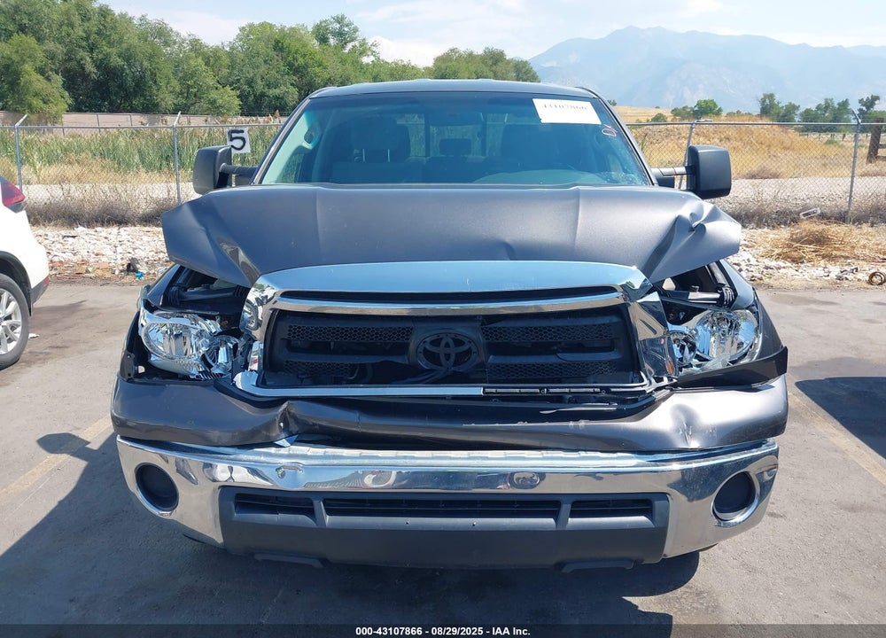 2013 TOYOTA TUNDRA VIN: 5TFCY5F14DX014984