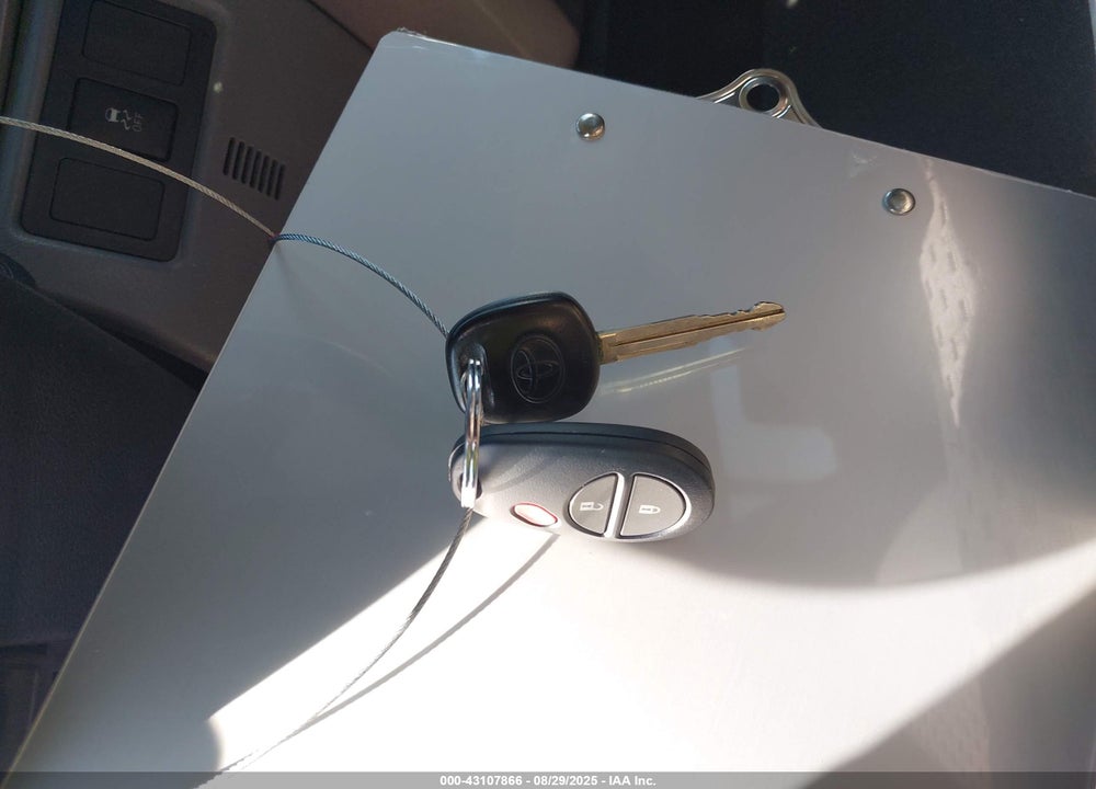 2013 TOYOTA TUNDRA VIN: 5TFCY5F14DX014984