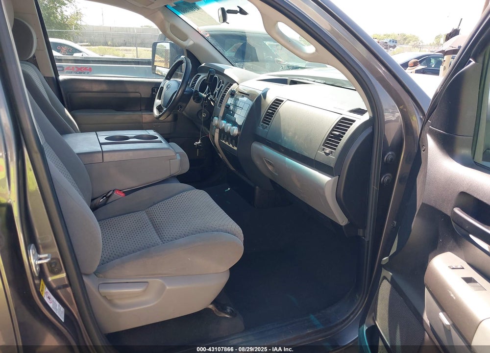2013 TOYOTA TUNDRA VIN: 5TFCY5F14DX014984
